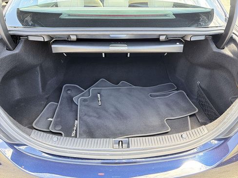 Used 2020 Mercedes-Benz C 300 Sedan image 25