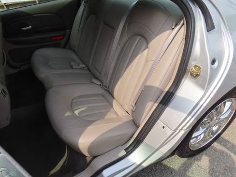 Used 2004 Chrysler 300M FWD image 12