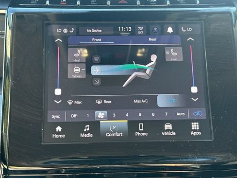 Used 2022 Jeep Grand Cherokee L Laredo w/ Luxury Tech Group I AWD/4WD image 32