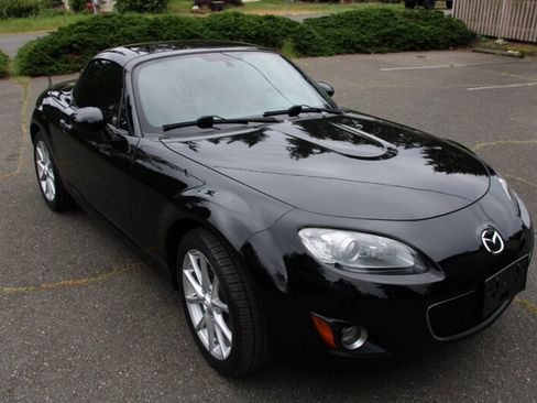 Used 2012 MAZDA MX-5 Miata Grand Touring RWD image 2