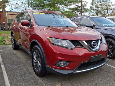 Used 2016 Nissan Rogue SL w/ SL Premium Package image 5