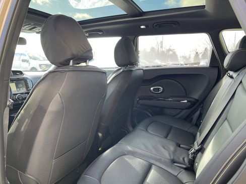 Used 2014 Kia Soul + w/ Primo Package image 11