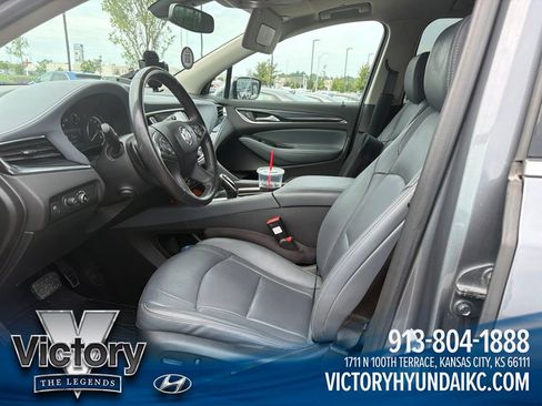 Used 2021 Buick Enclave Premium w/ Sun and Sites Package AWD/4WD image 10
