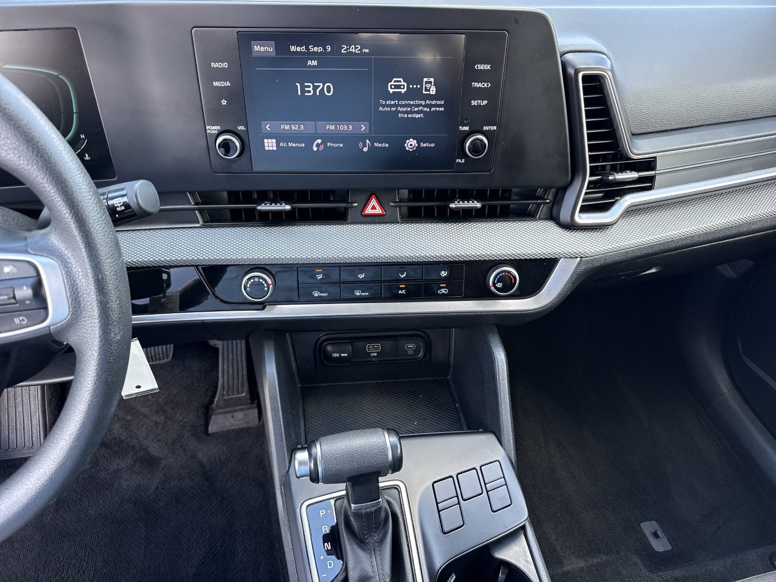 Used 2023 Kia Sportage LX FWD image 26