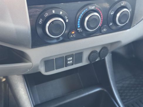 Used 2015 Toyota Tacoma PreRunner w/ TRD Off-Road Package image 16