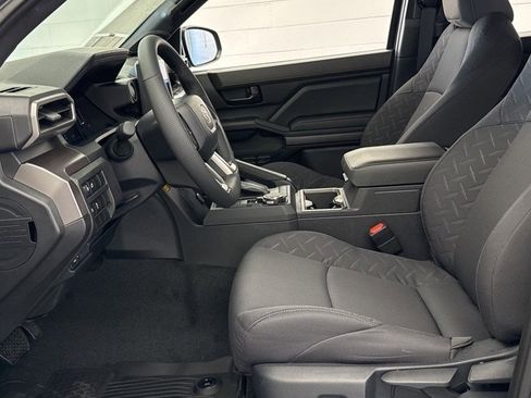 New 2025 Toyota Tacoma SR5 image 9