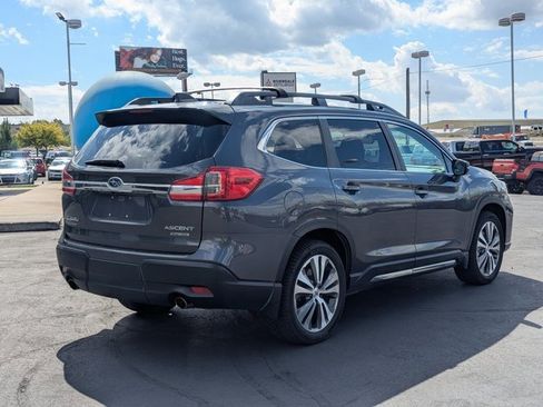 Used 2022 Subaru Ascent Limited w/ Technology Package image 3