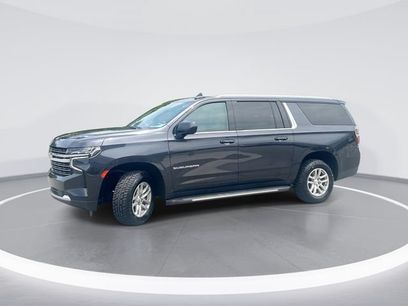 Used 2024 Chevrolet Suburban LT