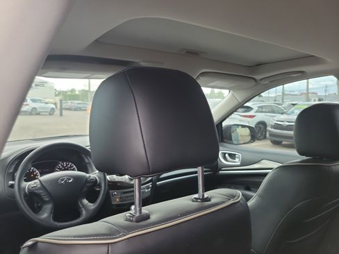 Used 2018 INFINITI QX60 FWD w/ Premium Plus Package image 31