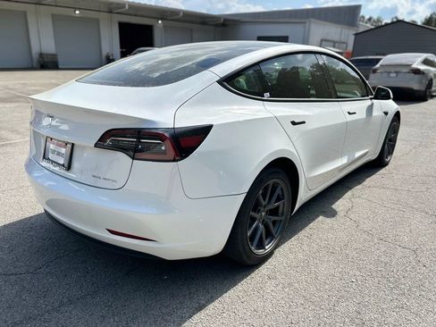 Used 2023 Tesla Model 3 Standard Range image 7