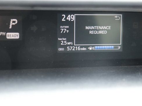 Used 2018 Toyota Prius C Two FWD image 11