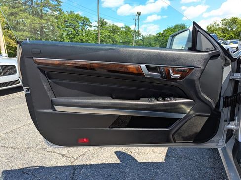 Used 2014 Mercedes-Benz E 350 Cabriolet image 11