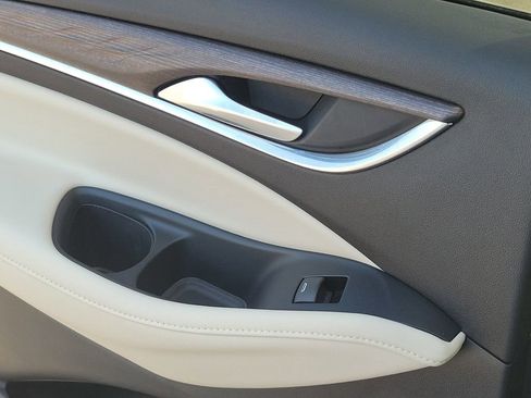 Used 2023 Buick Enclave Avenir w/ Trailering Package, 5000 lbs. image 25