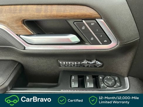 Used 2023 Chevrolet Silverado 1500 High Country w/ High Country Premium Package AWD/4WD image 23