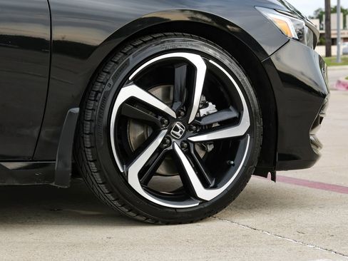 Used 2019 Honda Accord Sport image 58