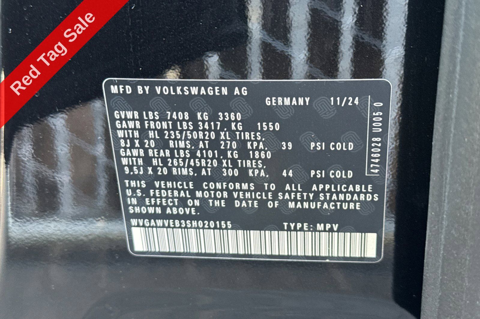 New 2025 Volkswagen ID. Buzz Pro S RWD image 24