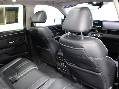 Used 2023 Honda Pilot Elite image 32