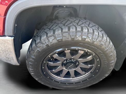 Used 2015 GMC Sierra 1500 SLT w/ SLT Crew Cab Value Package image 18