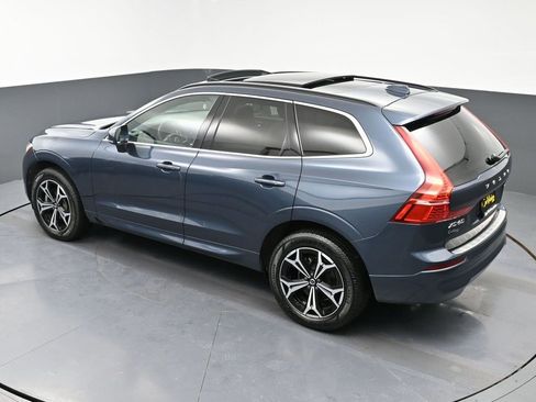 Used 2022 Volvo XC60 B5 Momentum w/ Climate Package image 45