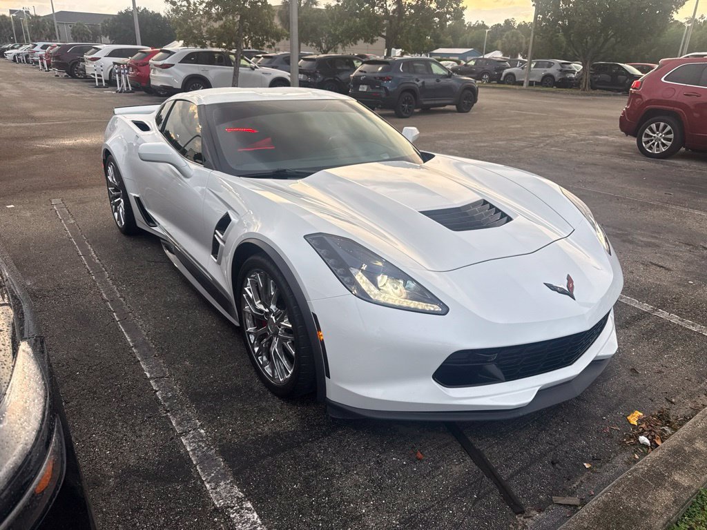 Used 2017 Chevrolet Corvette Grand Sport RWD image 1