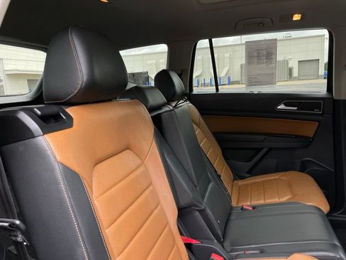 Used 2019 Volkswagen Atlas SEL Premium AWD/4WD image 36