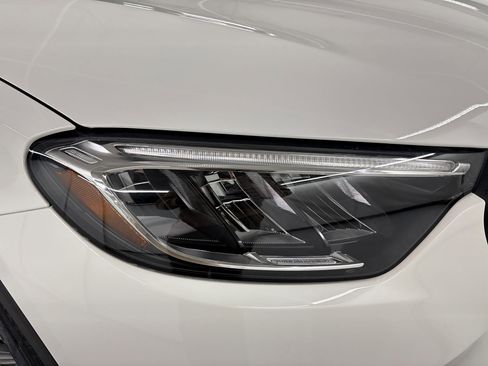 Certified 2026 Mercedes-Benz GLC 300 image 11