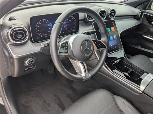 Used 2025 Mercedes-Benz C 300 Sedan image 10