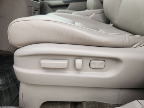 Used 2015 Honda Odyssey EX-L image 25