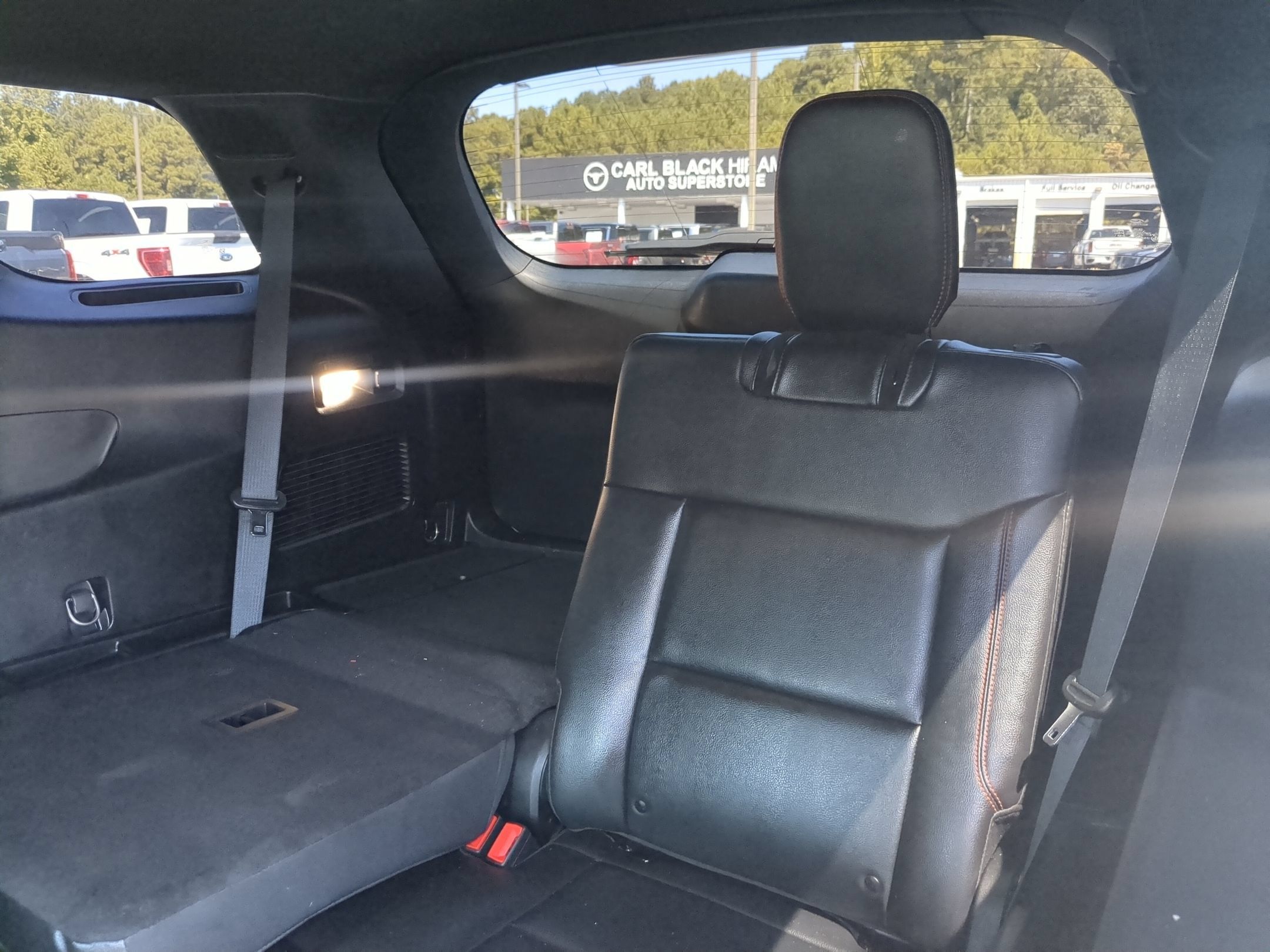 Used 2023 Ford Explorer ST-Line w/ Class IV Trailer Tow Package RWD image 25