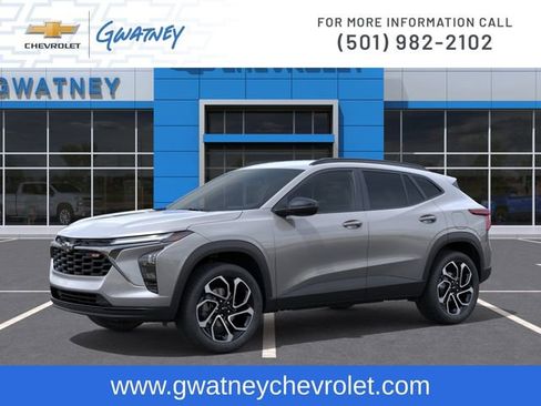 New 2026 Chevrolet Trax RS FWD image 2