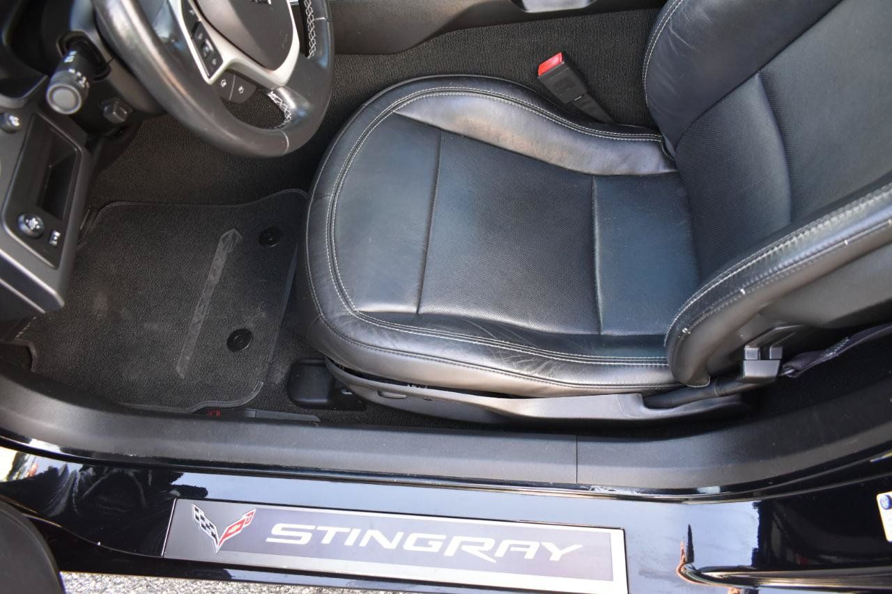 Used 2014 Chevrolet Corvette Stingray Coupe w/ Battery Protection Package RWD image 27