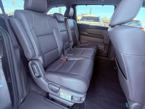 Used 2012 Honda Odyssey Touring image 16