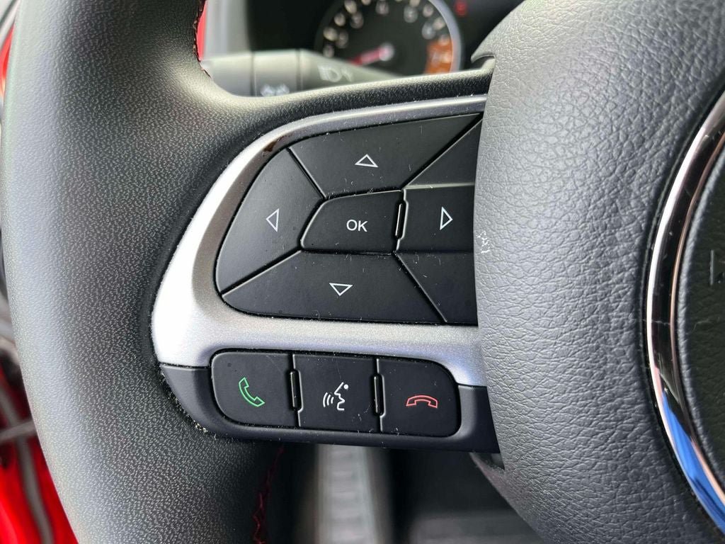 Used 2023 Jeep Renegade Trailhawk AWD/4WD image 28