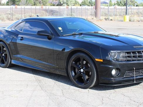 Used 2013 Chevrolet Camaro SS w/ RS Package RWD image 17