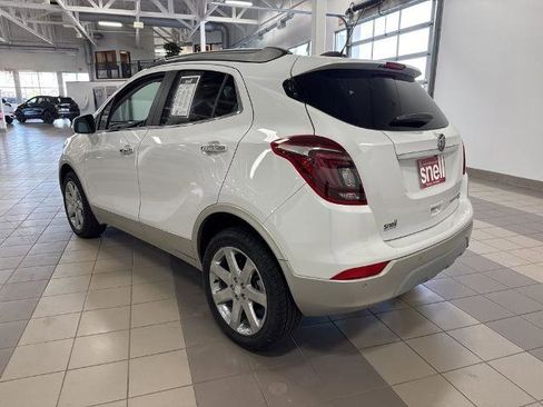 Used 2019 Buick Encore Essence w/ Experience Buick Package AWD/4WD image 3
