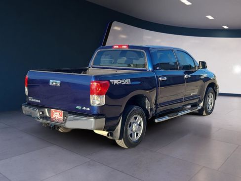 Used 2012 Toyota Tundra 4x4 CrewMax w/ SR5 Pkg image 5