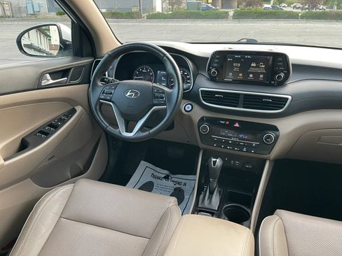 Used 2021 Hyundai Tucson Limited AWD/4WD image 19