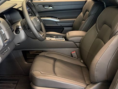 New 2026 Nissan Pathfinder SL w/ Cargo Package FWD image 25