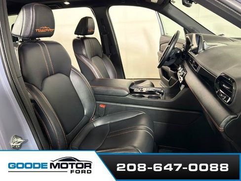 Used 2024 Honda Pilot TrailSport image 23