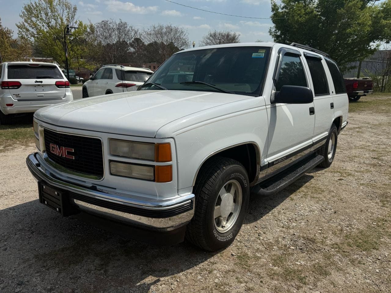 Used 1998 GMC Yukon 2WD 4-Door w/ Marketing Opt Pkg 5 image 1