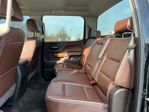 Used 2016 Chevrolet Silverado 2500 High Country w/ Duramax Plus Package image 35