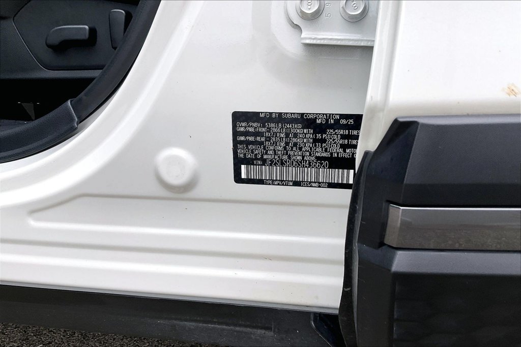 Used 2025 Subaru Forester Limited AWD/4WD image 34
