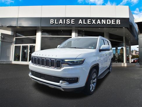 Used 2022 Jeep Wagoneer Series II AWD/4WD image 8