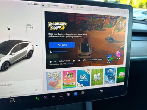 Used 2022 Tesla Model Y Long Range image 26