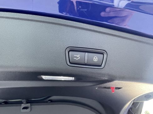 New 2024 Maserati Grecale GT image 13