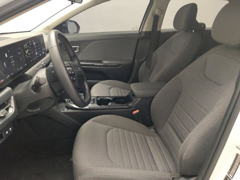 Used 2025 Kia K4 EX FWD image 17