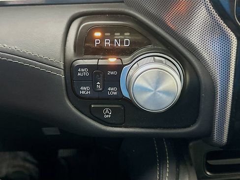 Used 2021 RAM 1500 Limited AWD/4WD image 17