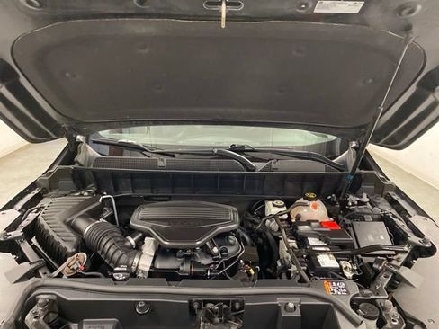 Used 2019 GMC Acadia SLT w/ Black Edition AWD/4WD image 28
