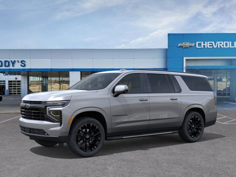 New 2026 Chevrolet Suburban RST w/ Advanced Technology Package AWD/4WD image 2