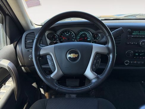 Used 2011 Chevrolet Silverado 3500 LT AWD/4WD image 13